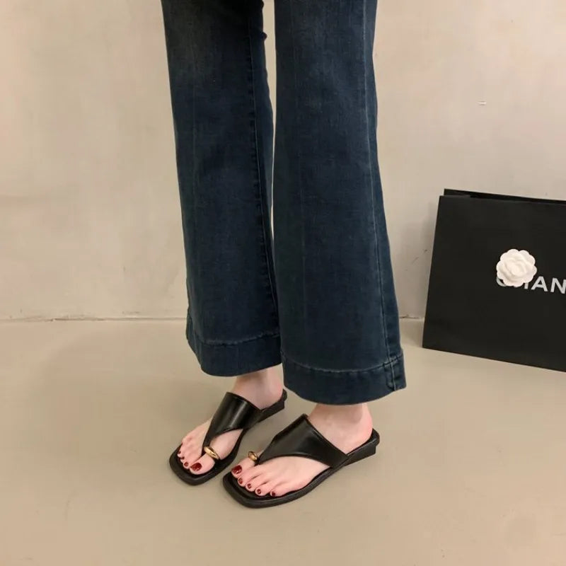 Women's Summer Flat Flip Flops Thong Sandals Square Toe Faux Leather Soft Sole Non Slip Shoes for Beach Vacation Daily Wear
